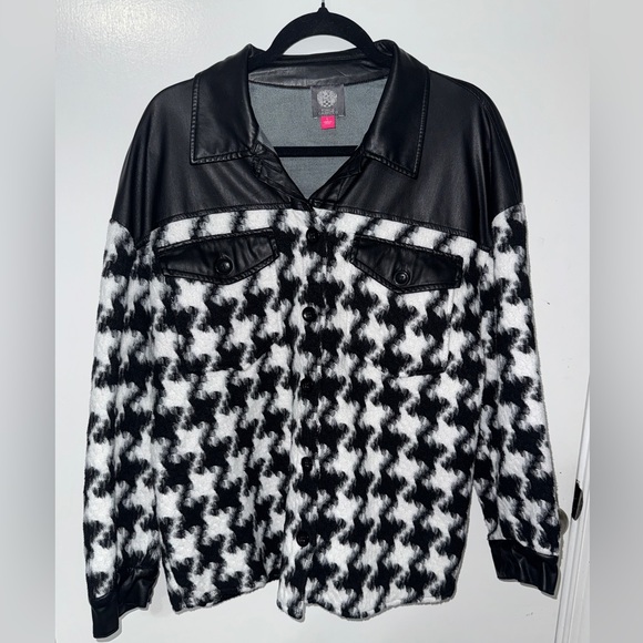 Vince Camuto Black and White Houndstooth Shacket with Faux Feather Trim - Picture 1 of 8